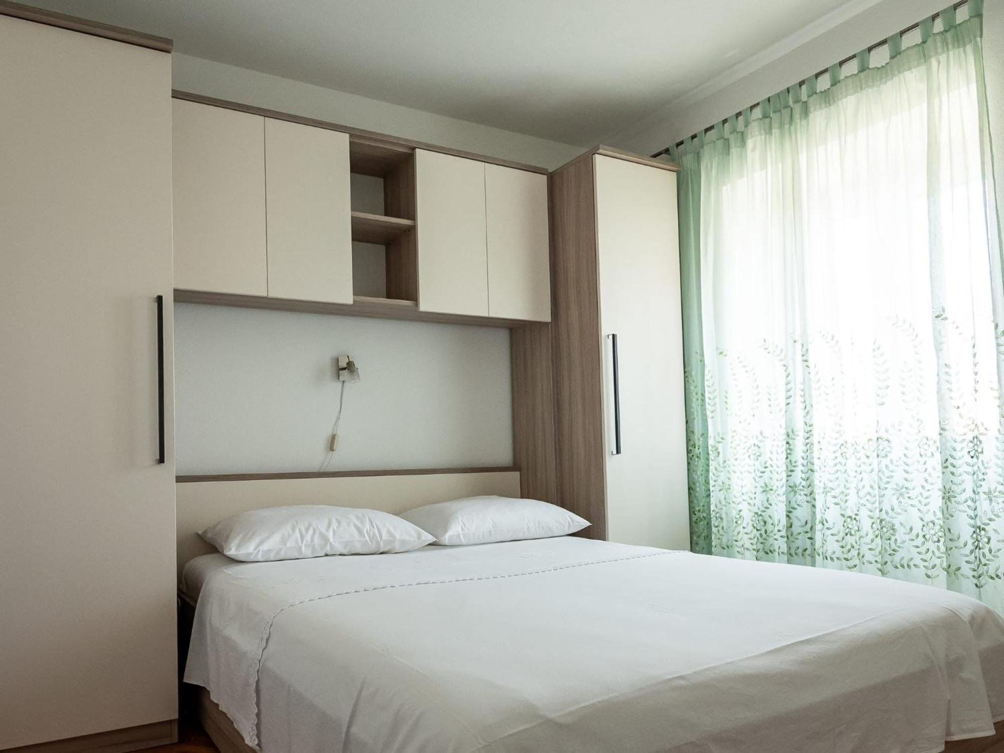 Apartments Kaja Постира Экстерьер фото