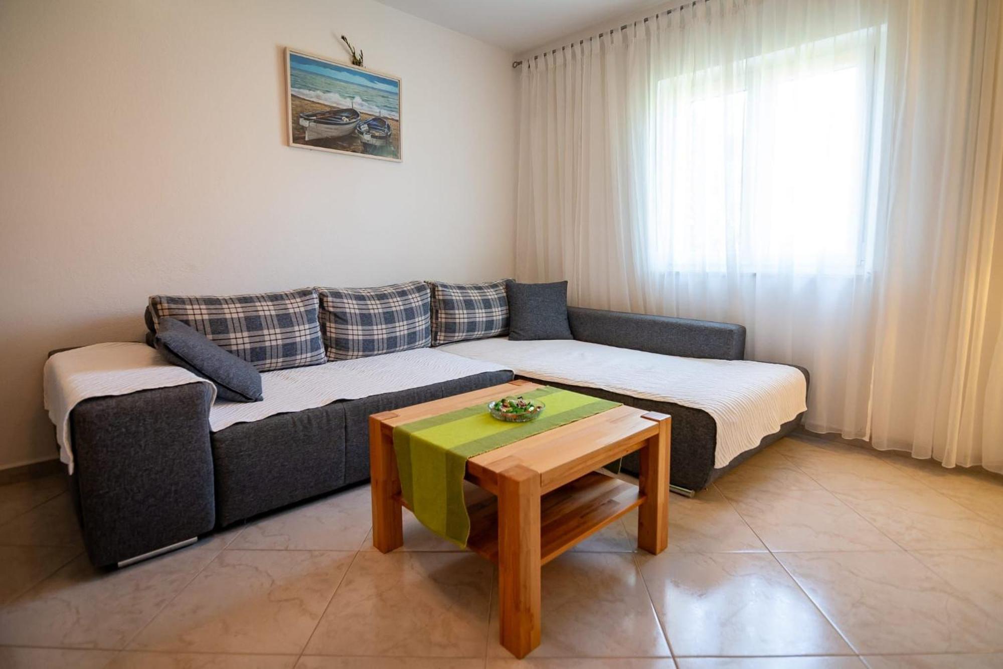 Apartments Kaja Постира Экстерьер фото