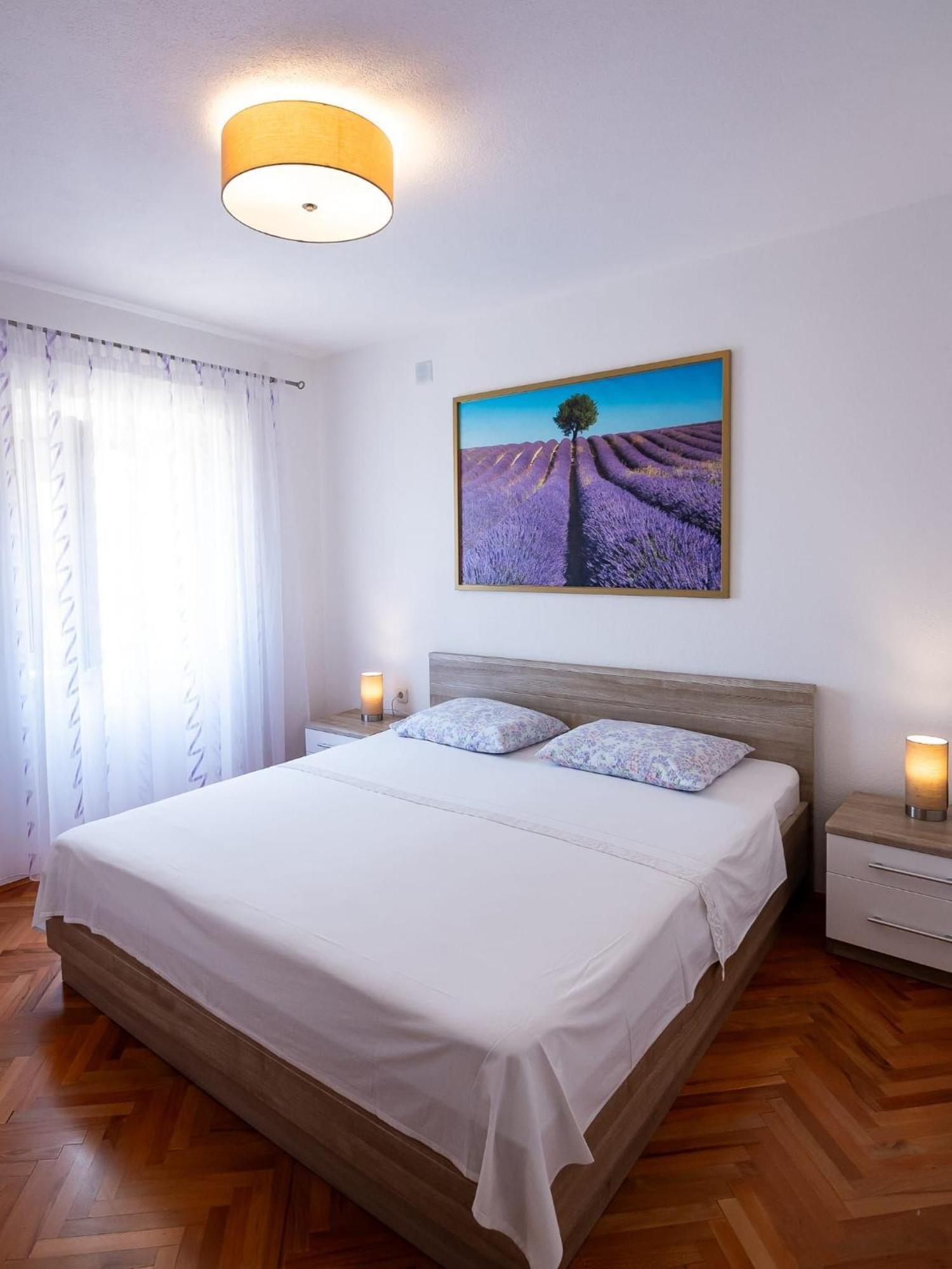 Apartments Kaja Постира Экстерьер фото